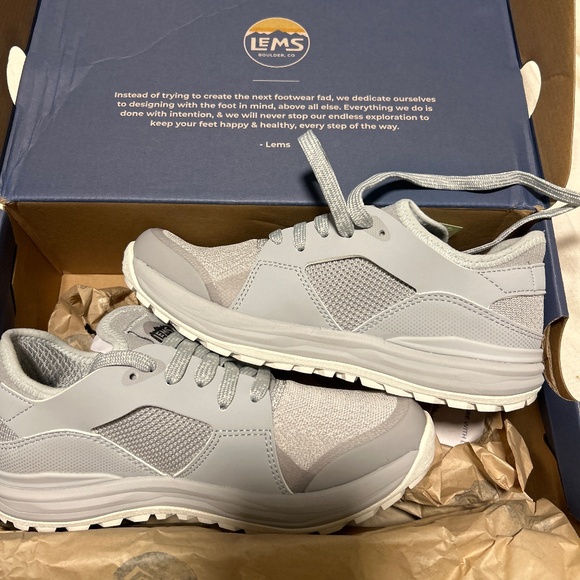 Lems Mesa Barefoot Shoe, Glacier, Size 6 - Picture 1 of 3